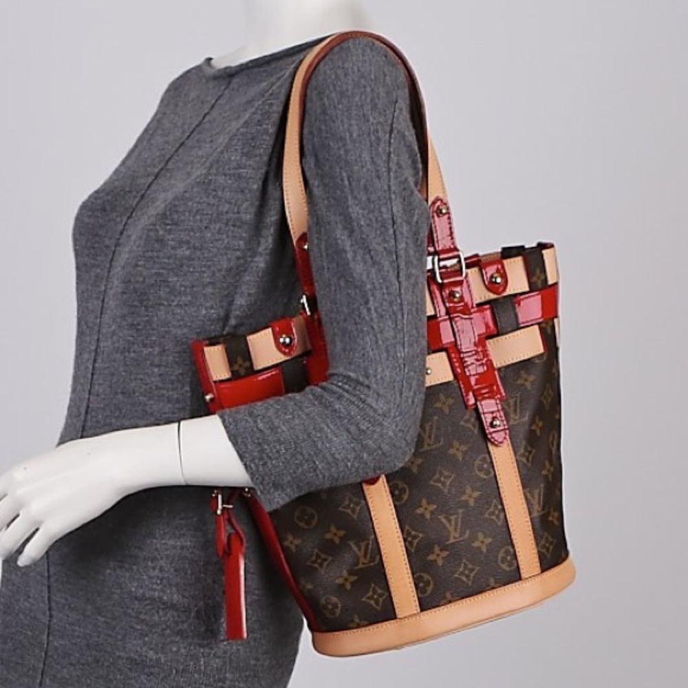 ❤️✨NEO BUCKET✨❤️Louis Vuitton Rubis Red Bucket Bag